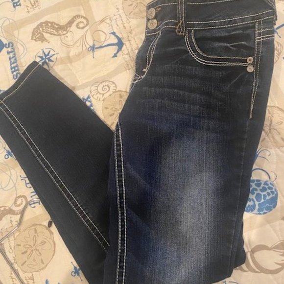 WALLFLOWER JEANS - Picture 2 of 5